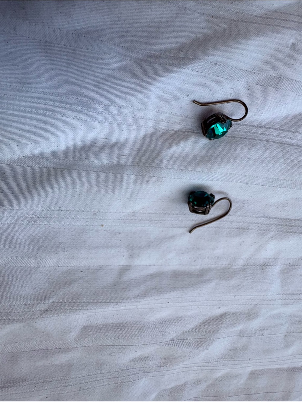 Emerald Green Crystal Drop Earrings